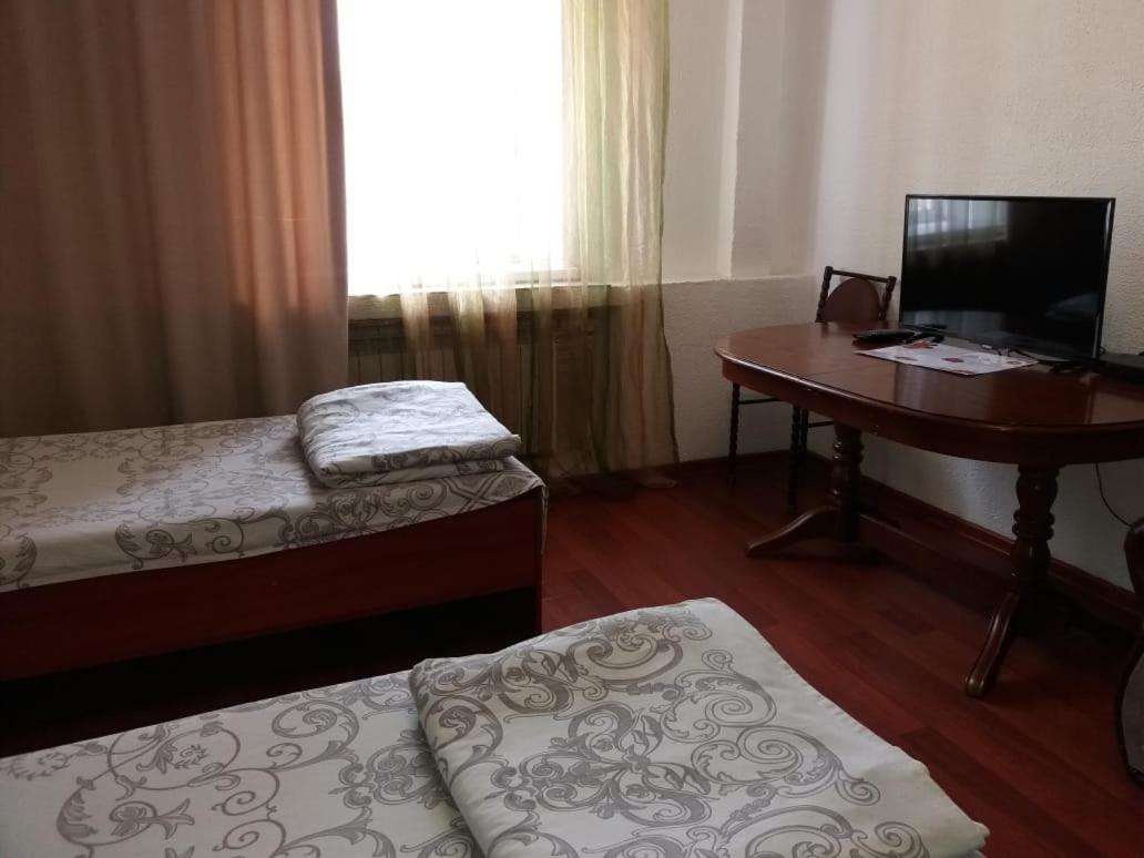 Nuri Hotel Karaganda Luaran gambar