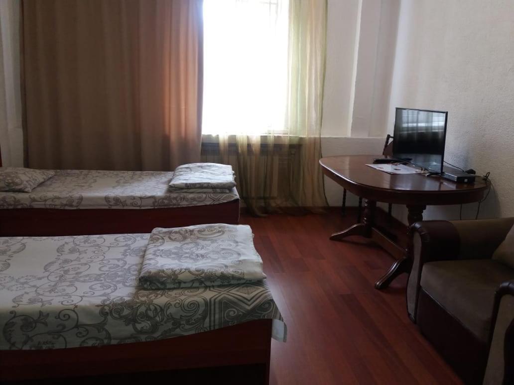 Nuri Hotel Karaganda Luaran gambar