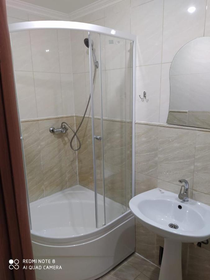 Nuri Hotel Karaganda Luaran gambar